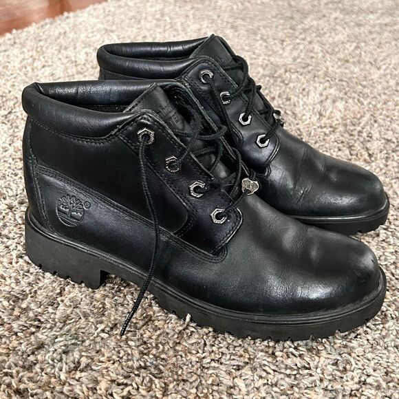 Timberland Women’s Black Boot Nellie Chukka 8.5 Short, Waterproof Preloved Good - Picture 8 of 10